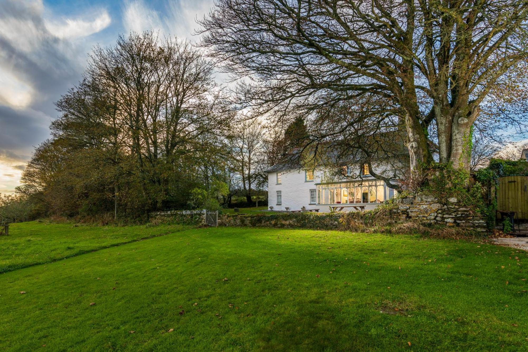ルー Trenderway Farm Bed & Breakfast エクステリア 写真