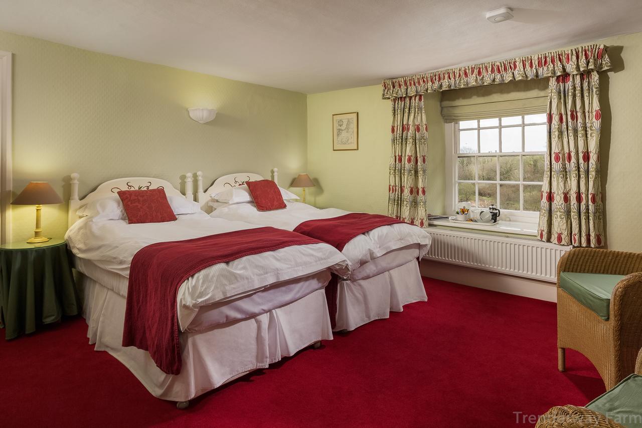 ルー Trenderway Farm Bed & Breakfast エクステリア 写真